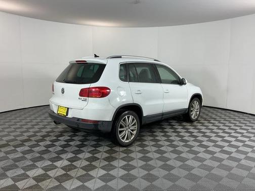 2014 Volkswagen Tiguan 4MOTION Auto SEL