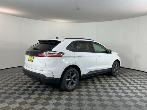 Oxford White 2024 Ford Edge SEL