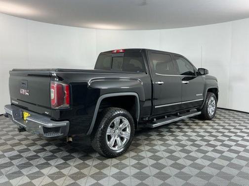 Onyx Black 2018 GMC Sierra 1500 SLT