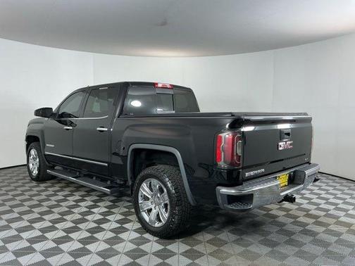 Onyx Black 2018 GMC Sierra 1500 SLT