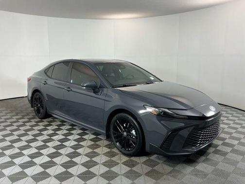 Underground 2025 Toyota Camry SE