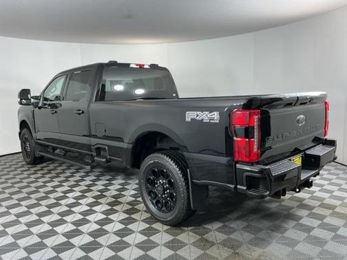 2025 Ford F-350 Lariat