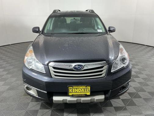 2011 Subaru Outback 3.6 R Limited