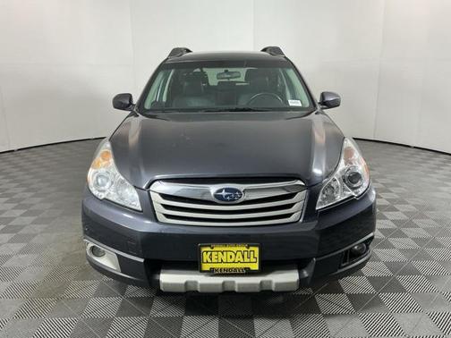 2011 Subaru Outback 3.6 R Limited