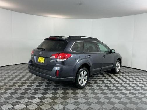 2011 Subaru Outback 3.6 R Limited