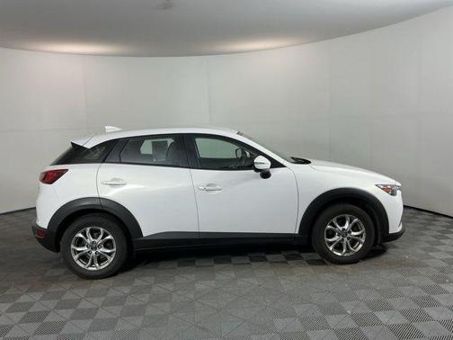 Crystal White Pearl 2016 Mazda CX-3 Touring