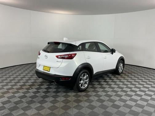 Crystal White Pearl 2016 Mazda CX-3 Touring