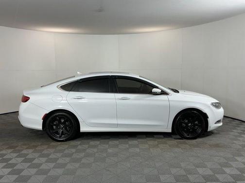 Bright White Clearcoat 2015 Chrysler 200 C