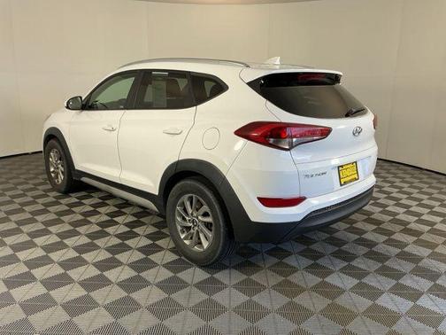 Dazzling White 2018 Hyundai TUCSON SEL