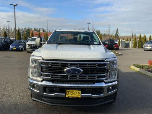 Oxford White 2024 Ford F-450 XL