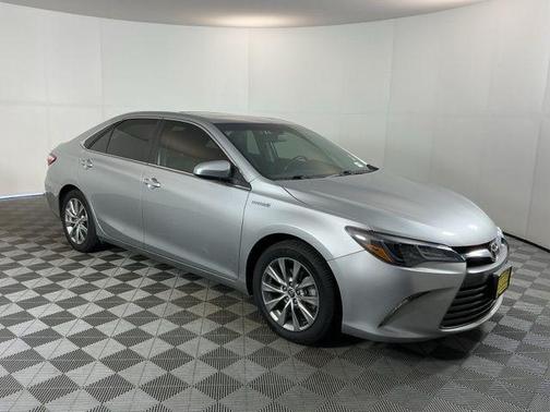 2015 Toyota Camry Hybrid XLE