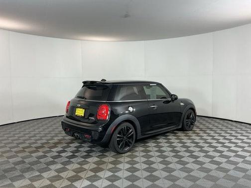 Midnight Black Metallic 2015 MINI Hardtop Cooper S