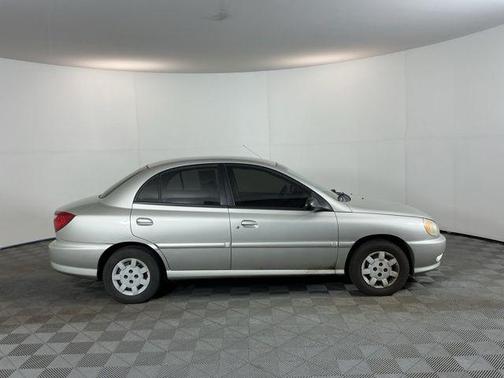 Light Gold 2001 Kia Rio Base