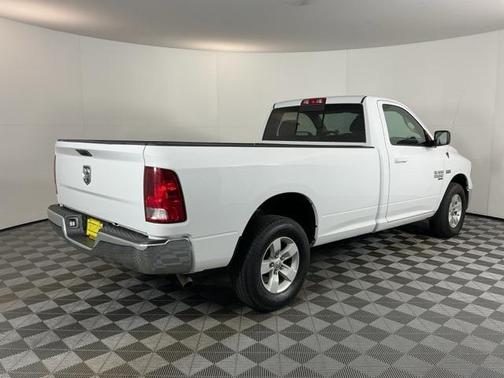 2019 RAM 1500 SLT