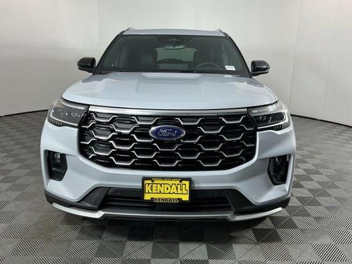Space White Metallic 2026 Ford Explorer Platinum
