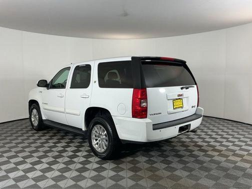 Summit White 2009 GMC Yukon Hybrid Base