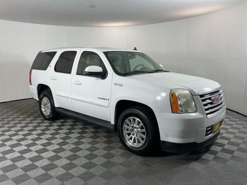 Summit White 2009 GMC Yukon Hybrid Base