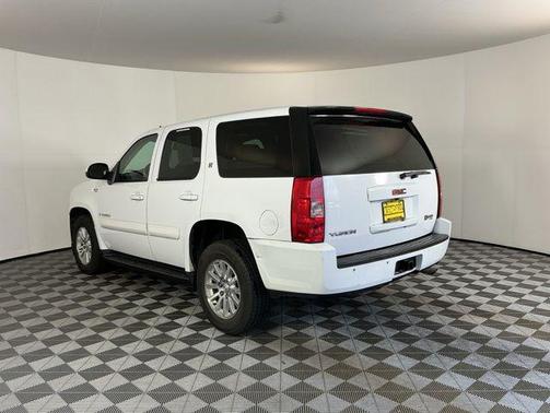Summit White 2009 GMC Yukon Hybrid Base
