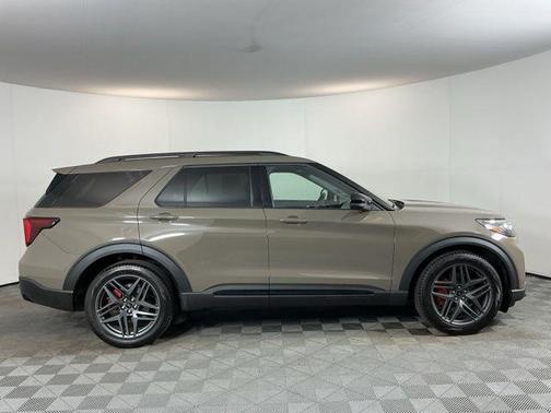 Marsh Gray 2026 Ford Explorer ST