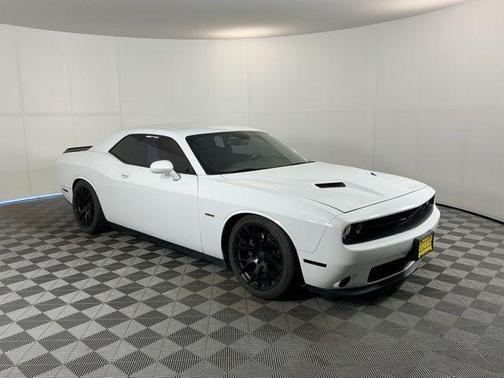 White Knuckle Clearcoat 2017 Dodge Challenger R/T