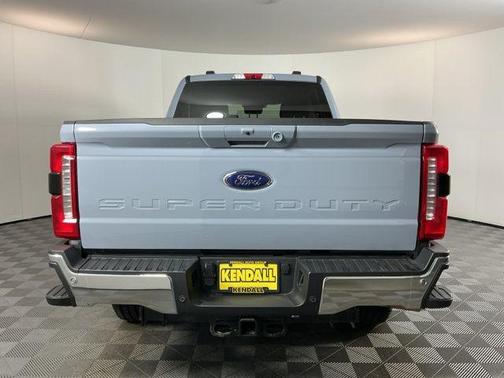 Glacier Gray Metallic Tri-Coat 2025 Ford F-350 Lariat