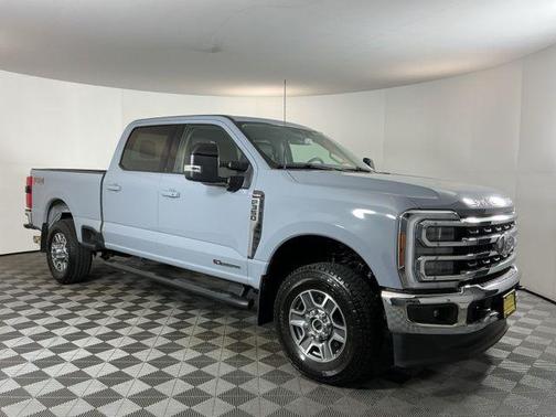 Glacier Gray Metallic Tri-Coat 2025 Ford F-350 Lariat
