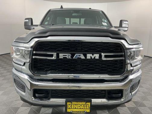 2024 RAM 3500 Tradesman Crew Cab 4x4 8' Box