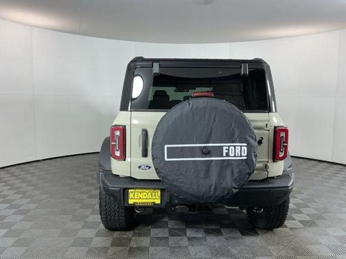 Desert Sand 2026 Ford Bronco Badlands
