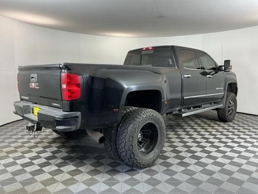 2016 GMC Sierra 3500 Denali