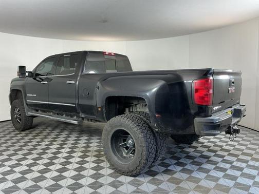 2016 GMC Sierra 3500 Denali