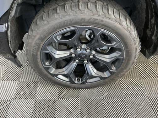 Diamond Black Crystal Pearlcoat 2024 RAM 1500 Limited