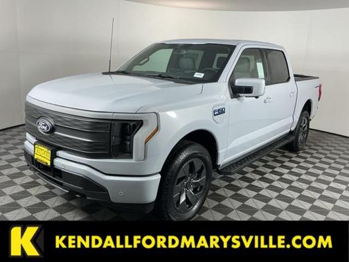 2025 Ford F-150 Lightning LARIAT