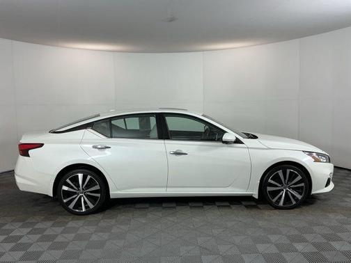 2021 Nissan Altima Platinum Intelligent AWD