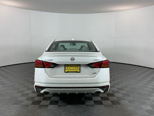 2021 Nissan Altima Platinum Intelligent AWD