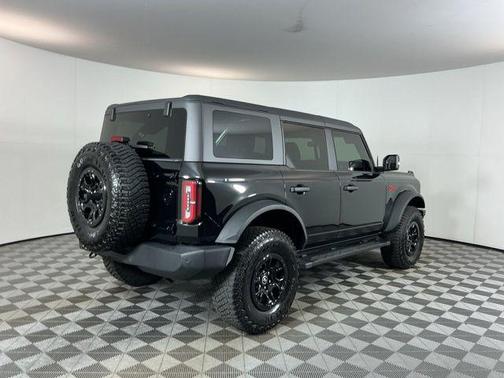 Shadow Black 2024 Ford Bronco Wildtrak