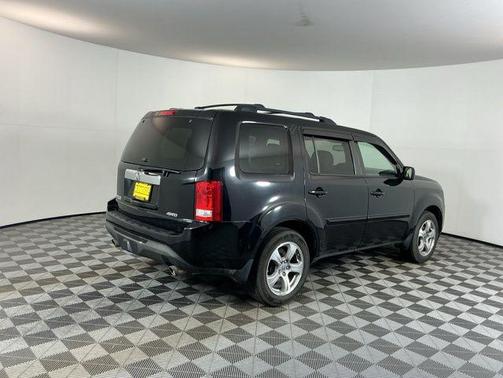 Crystal Black Pearl 2015 Honda Pilot EX-L