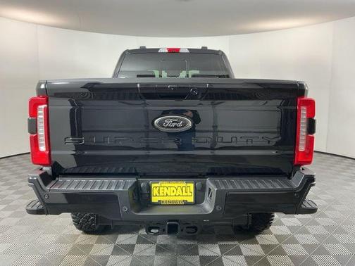 Agate Black Metallic 2026 Ford F-250 Lariat