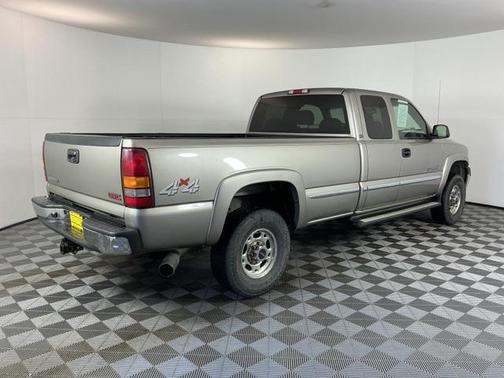 2002 GMC Sierra 2500 SLT H/D Extended Cab