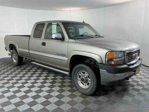 2002 GMC Sierra 2500 SLT H/D Extended Cab