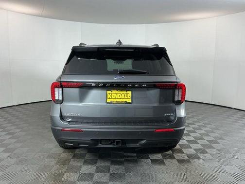 Carbonized Gray Metallic 2026 Ford Explorer Active