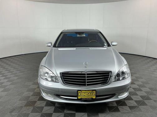 Silver 2009 Mercedes-Benz S-Class 4MATIC