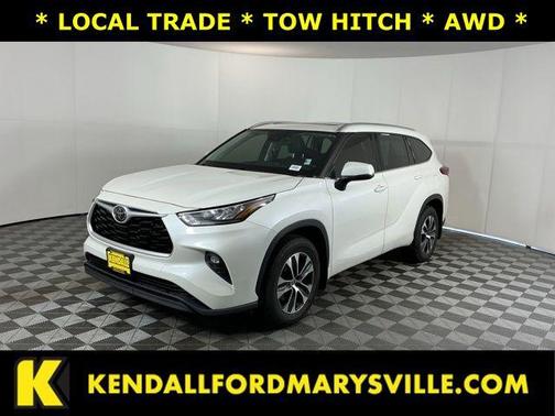 Blizzard Pearl 2020 Toyota Highlander XLE