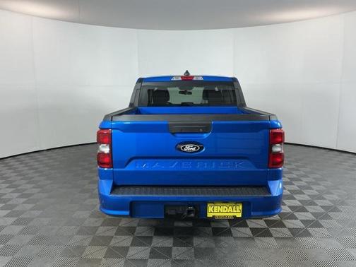 2025 Ford Maverick Lobo Standard