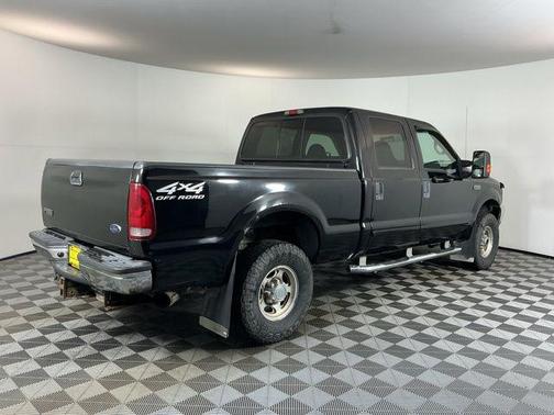 Black Clearcoat 2001 Ford F-250 Lariat