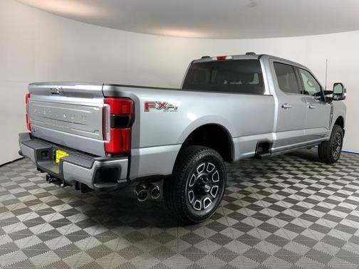 2024 Ford F-350 Platinum