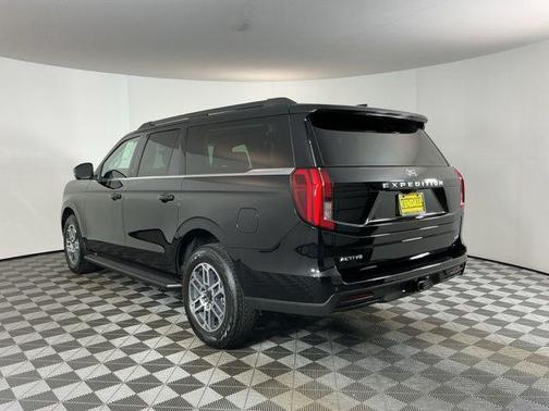 Agate Black Metallic 2026 Ford Expedition Max Active 4x4