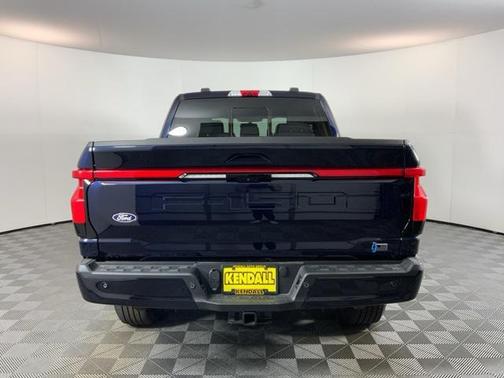 2025 Ford F-150 Lightning LARIAT
