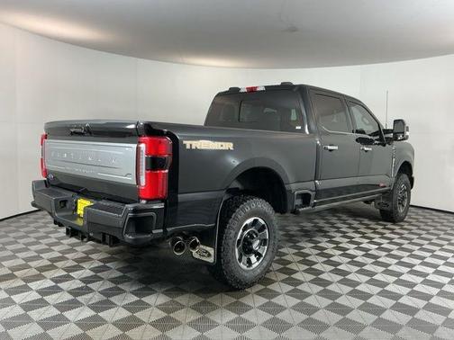 Agate Black Metallic 2024 Ford F-350 Platinum