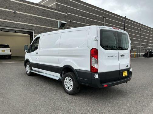Oxford White 2024 Ford Transit-250 Base