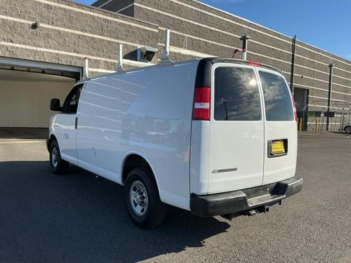 2017 Chevrolet Express 3500 Work Van